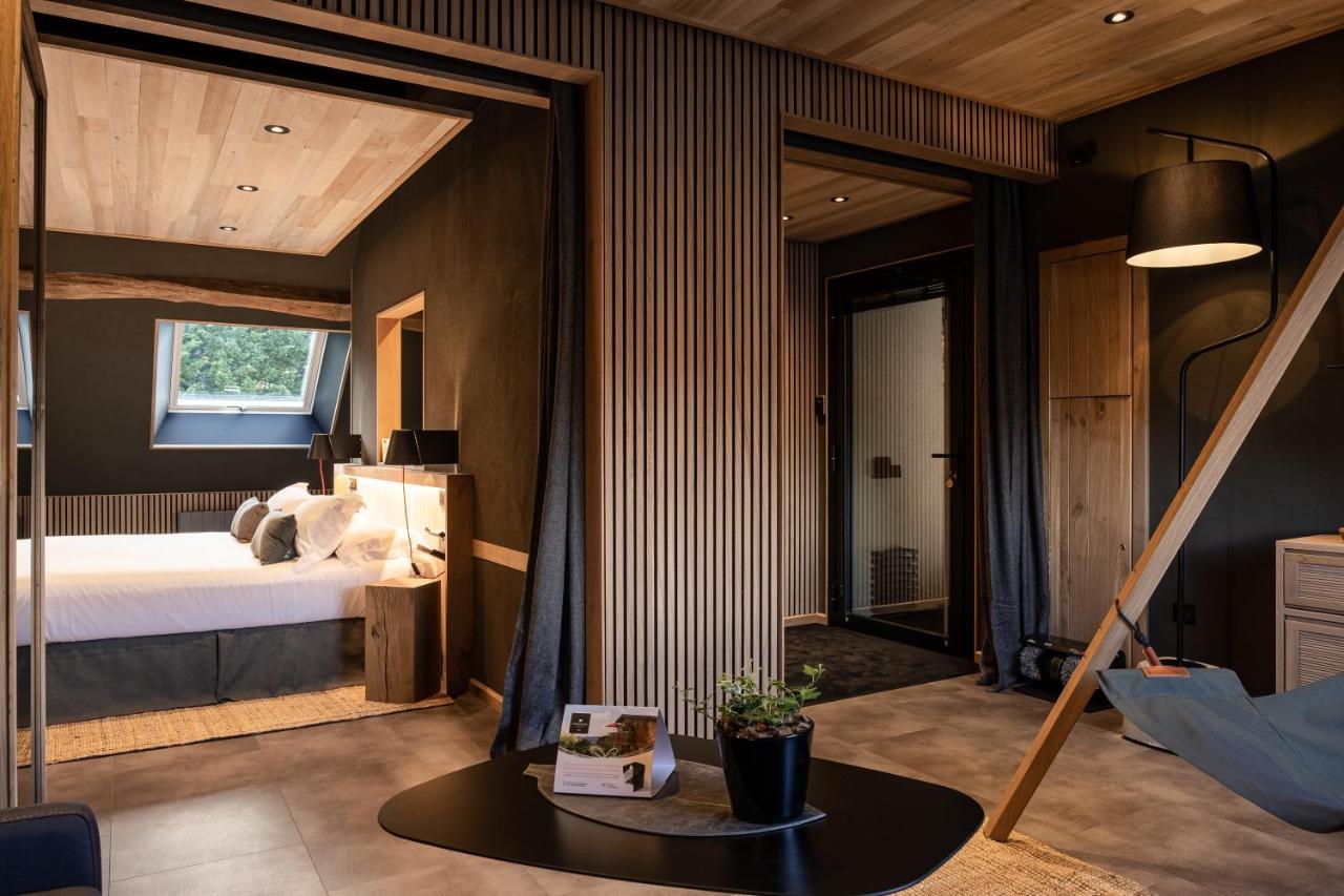 Le Studio Des Pres Verts Suite Design Avec Jacuzzi Privatif Jouey Exterior foto