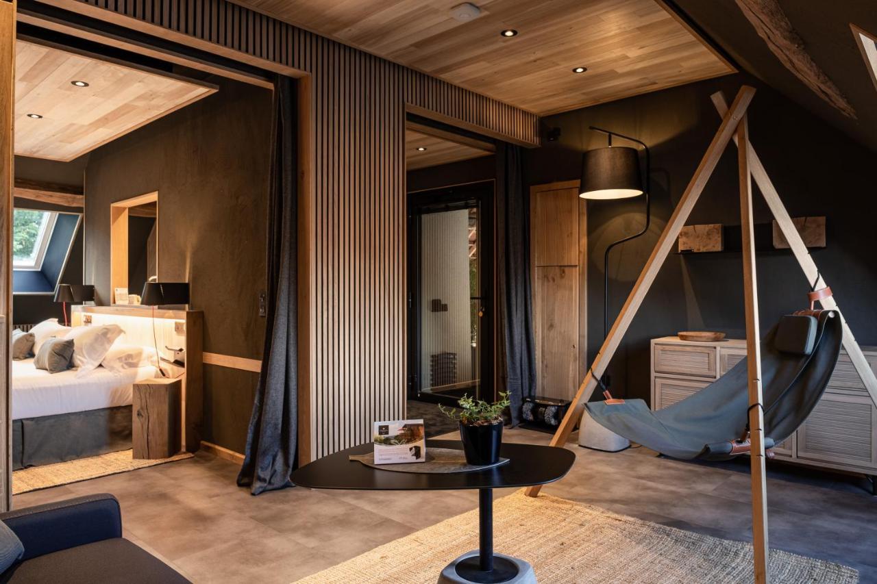 Le Studio Des Pres Verts Suite Design Avec Jacuzzi Privatif Jouey Exterior foto